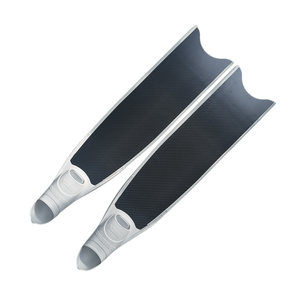 Een set carbon fiber duikvinne - Fin Diving Blade recensie en prijs